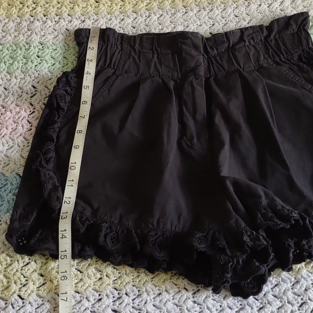 Sea New York Size 8 Kiara Light Black High Rise 100% Cotton Eyelet Shorts - Picture 7 of 16